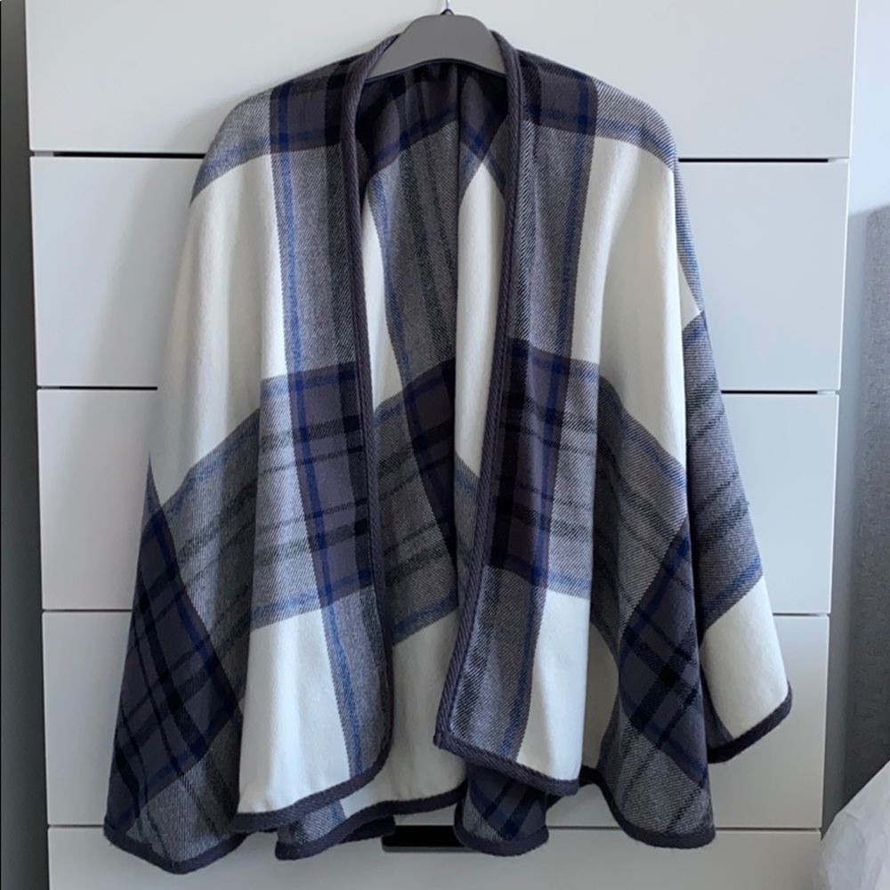 EVER NEW Cape